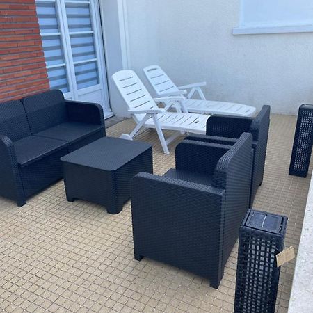 Appart Avec Terrasse Proche Plage - Classe 2 Etoiles كوسيك المظهر الخارجي الصورة